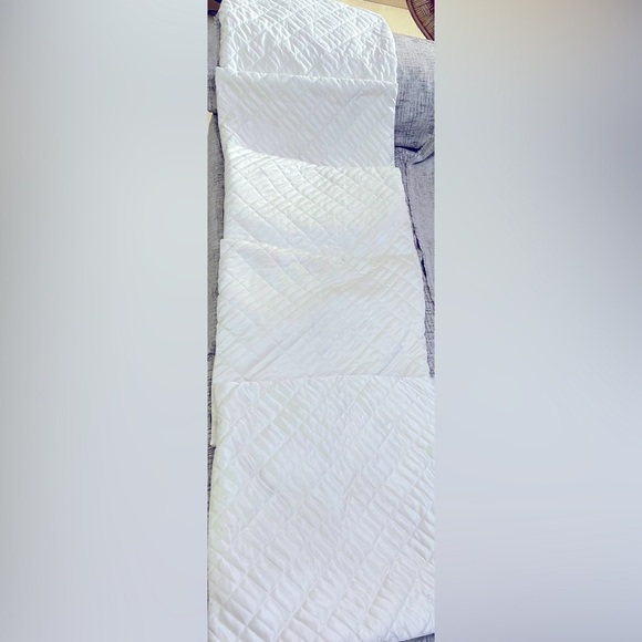 Set of 5 high quality off white colour cushion cover by WGFab in size 16x16 inch - Picture 2 of 7